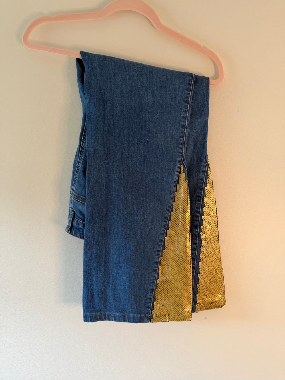 Midnight Velvet Size 8 Gold Sequin Flare Jeans